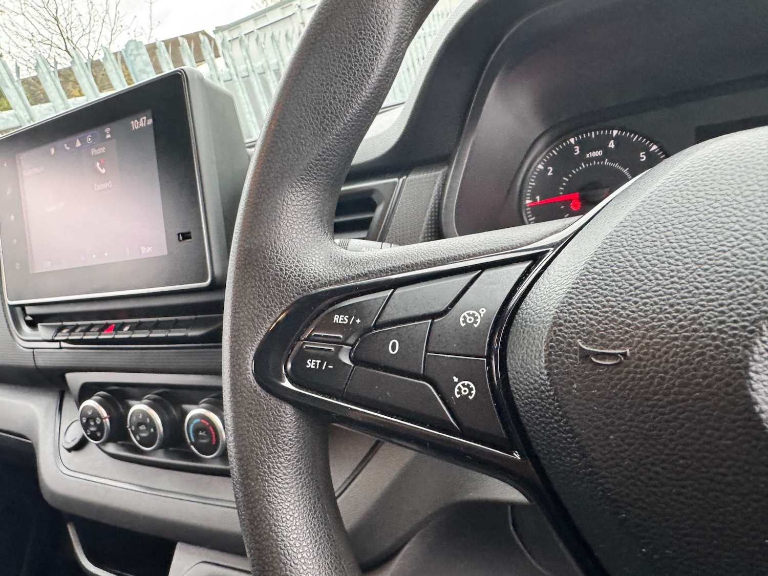 Used Renault Trafic 2023 for sale - 76829902: Photo 18