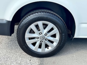 Used Volkswagen Transporter 2021 for sale - 75498647: Photo