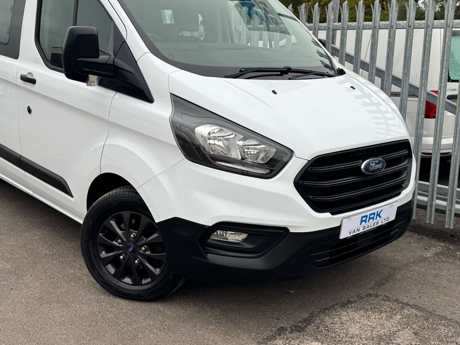 Used Ford Transit Custom 2020 for sale - 76600904: Photo 10