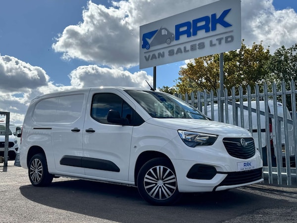 Used Vauxhall Combo 2020 for sale - 76243320: Photo 1