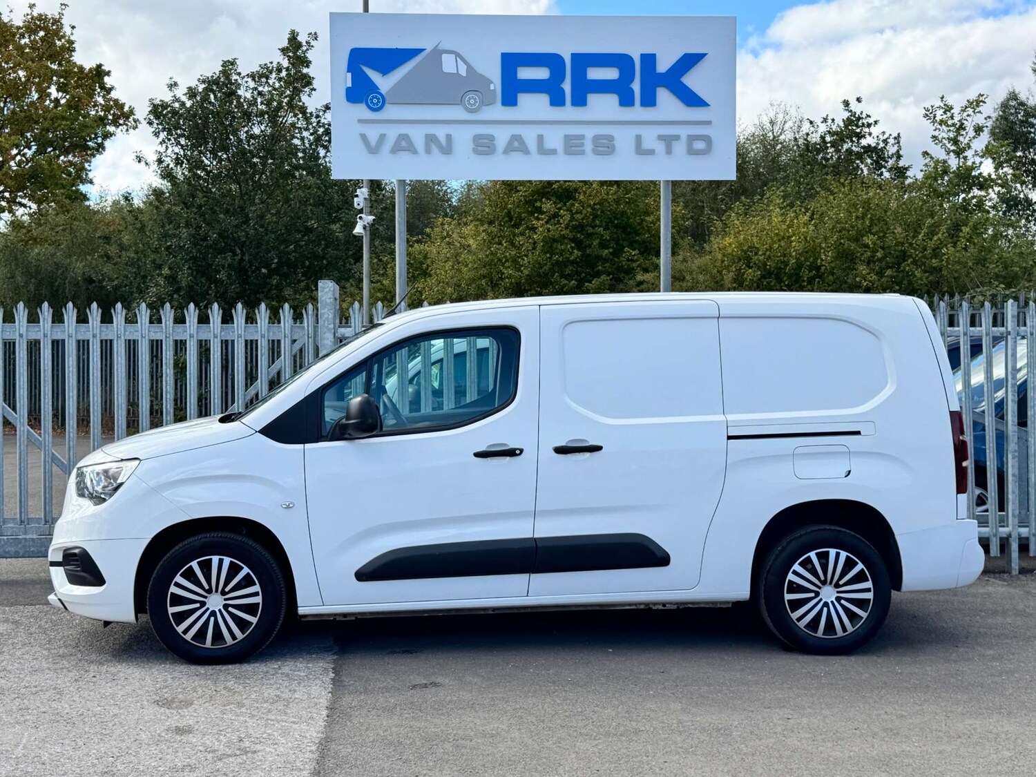 Used Vauxhall Combo 2020 for sale - 76243320: Photo 30