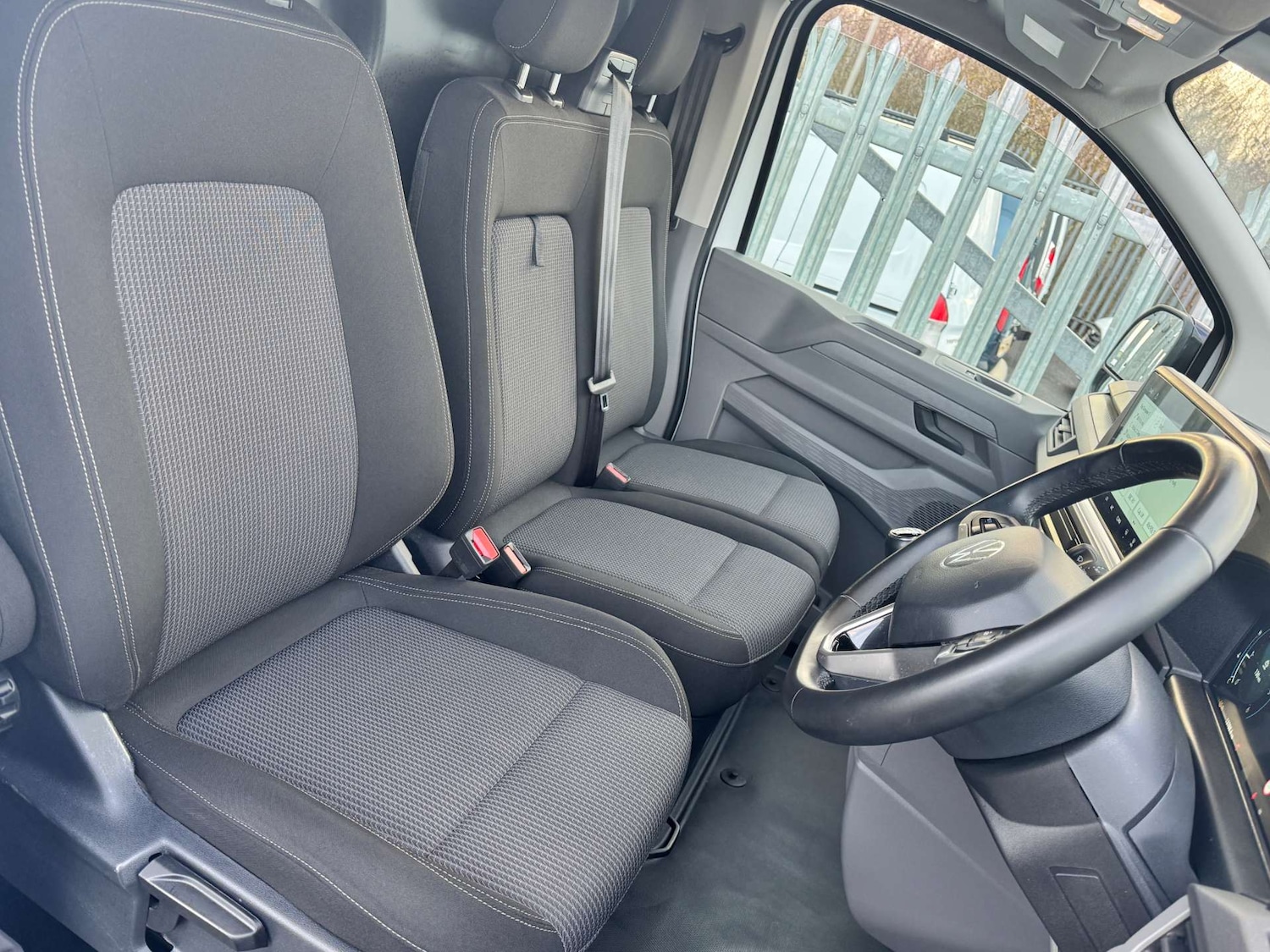 Used Volkswagen Transporter 2025 for sale - 77494191: Photo 12