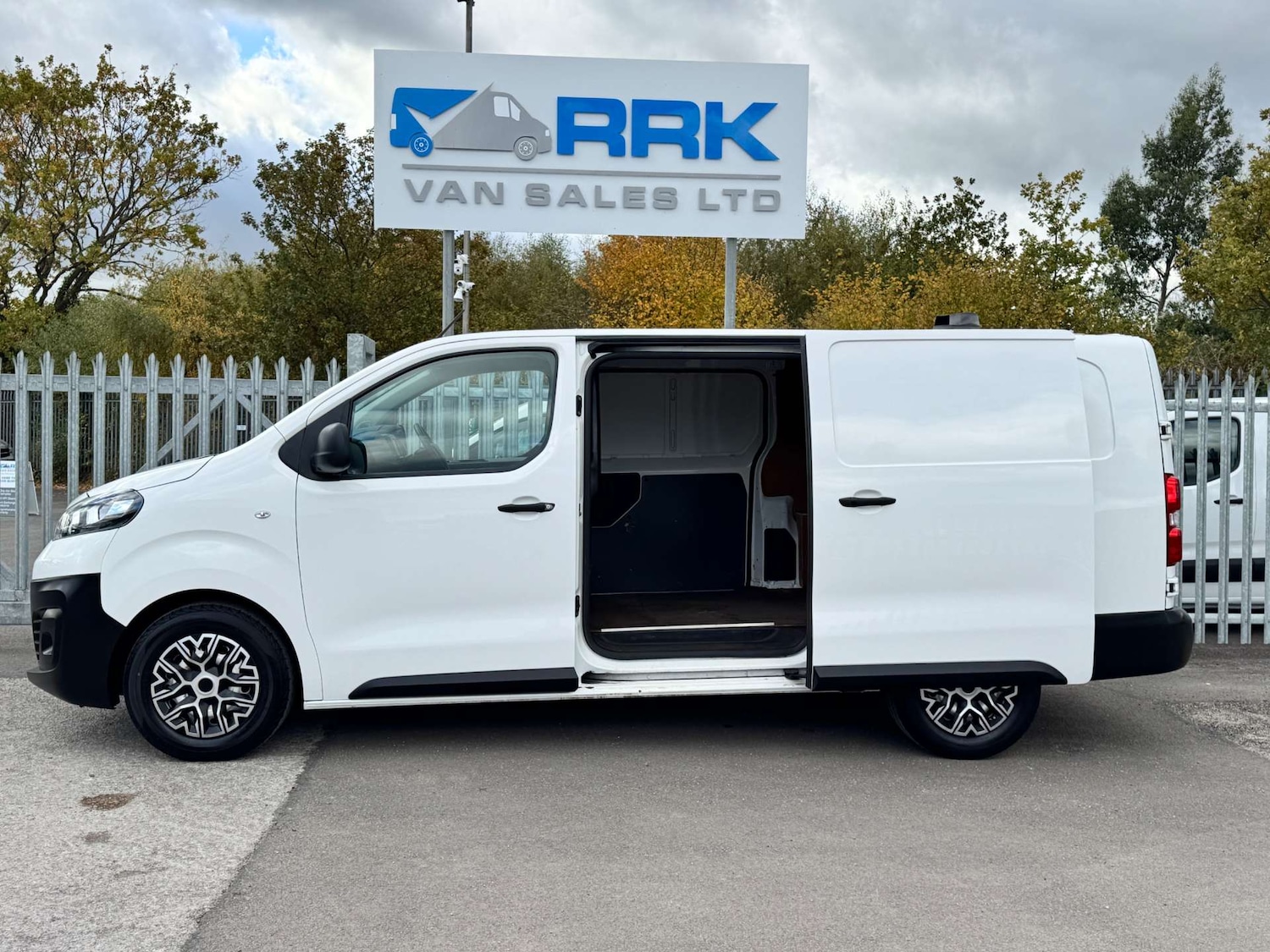 Used Vauxhall Vivaro 2022 for sale - 76601192: Photo 17