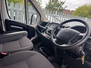 Used Peugeot Boxer 2023 for sale - 79841804: Photo