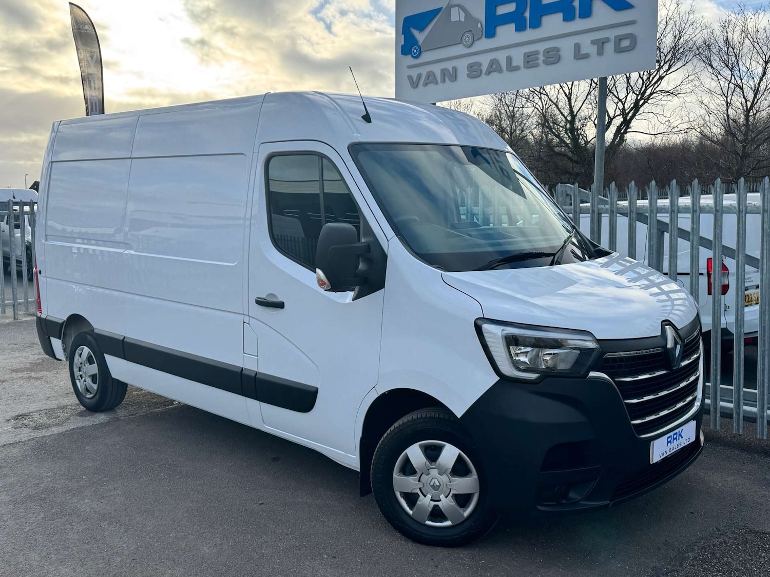 Used Renault Master 2023 for sale - 76907714: Photo 15