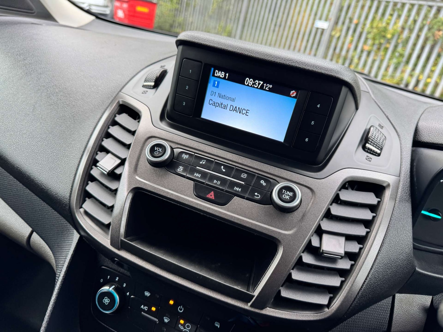 Used Ford Transit Connect 2021 for sale - 76601026: Photo 30