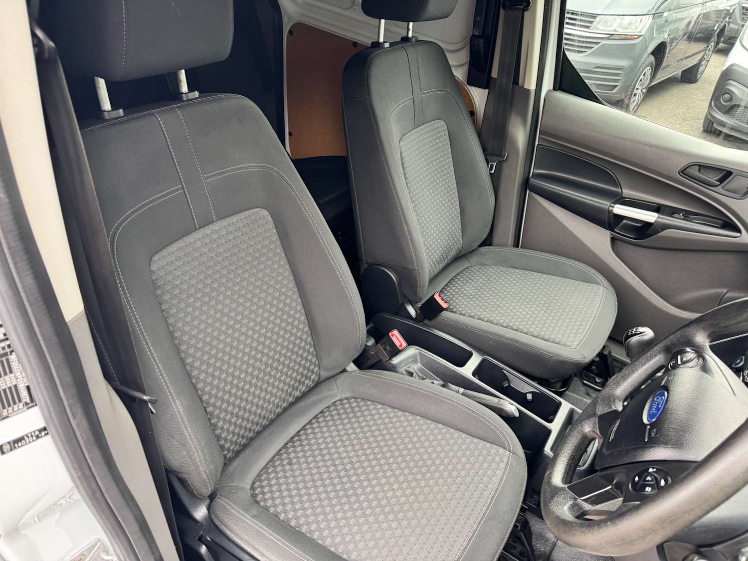 Used Ford Transit Connect 2021 for sale - 76601026: Photo 32