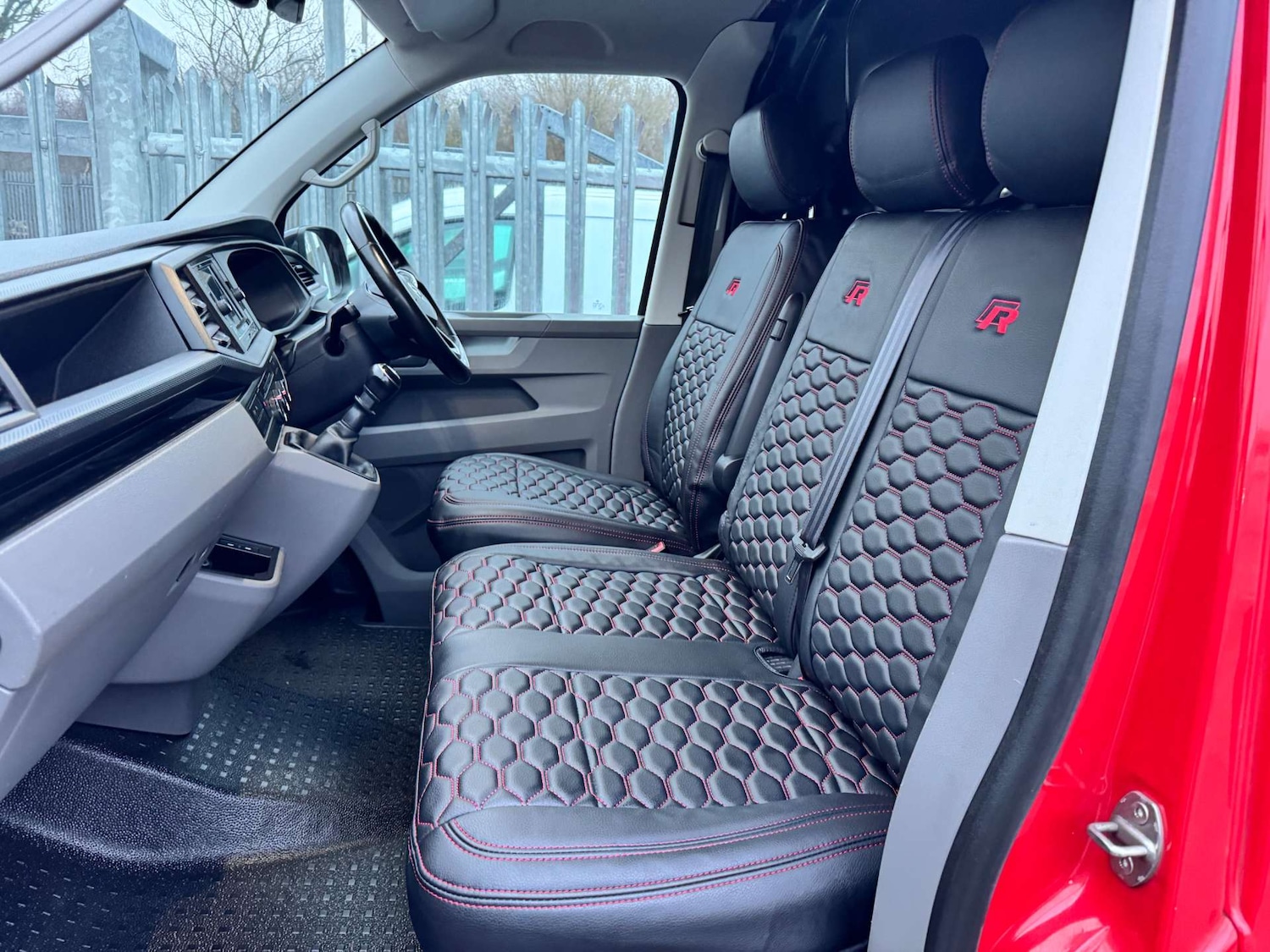 Used Volkswagen Transporter 2020 for sale - 77249288: Photo 29