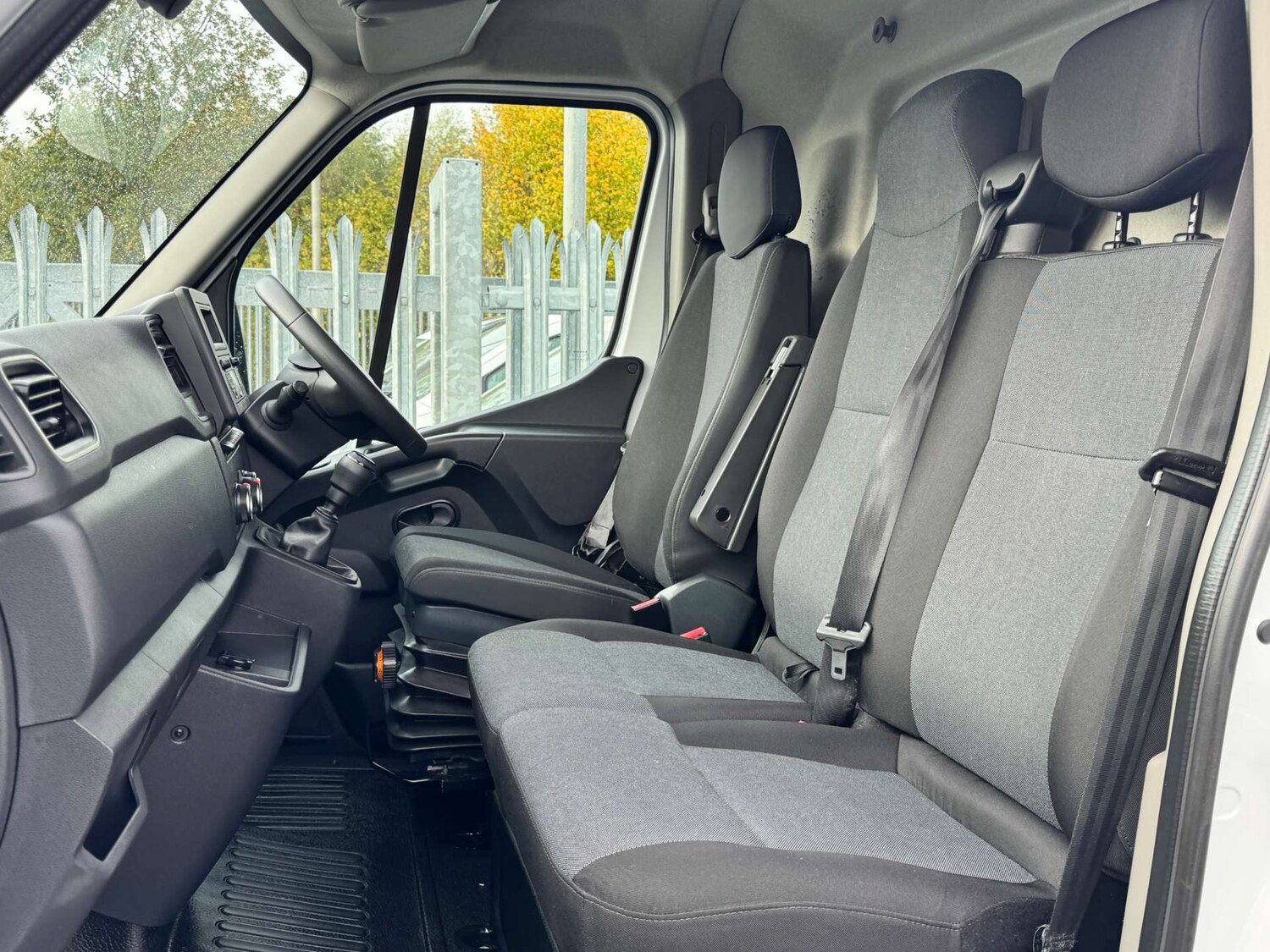 Used Renault Master 2023 for sale - 76330094: Photo 28