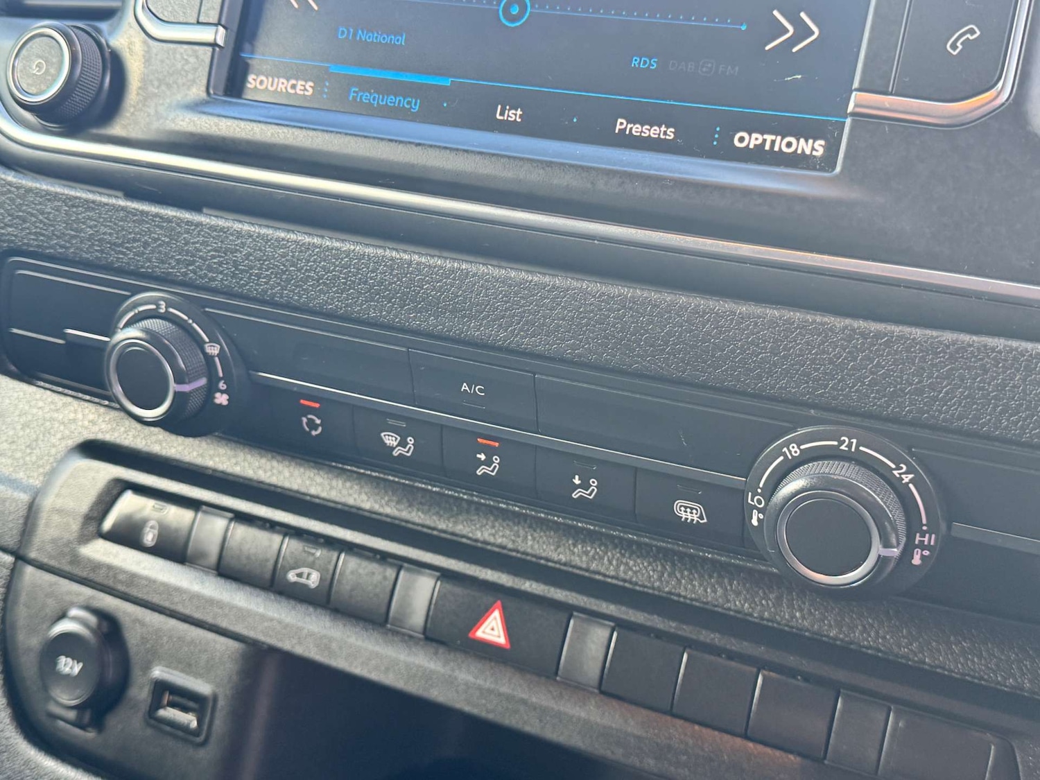 Used Peugeot Expert 2023 for sale - 77569670: Photo 14