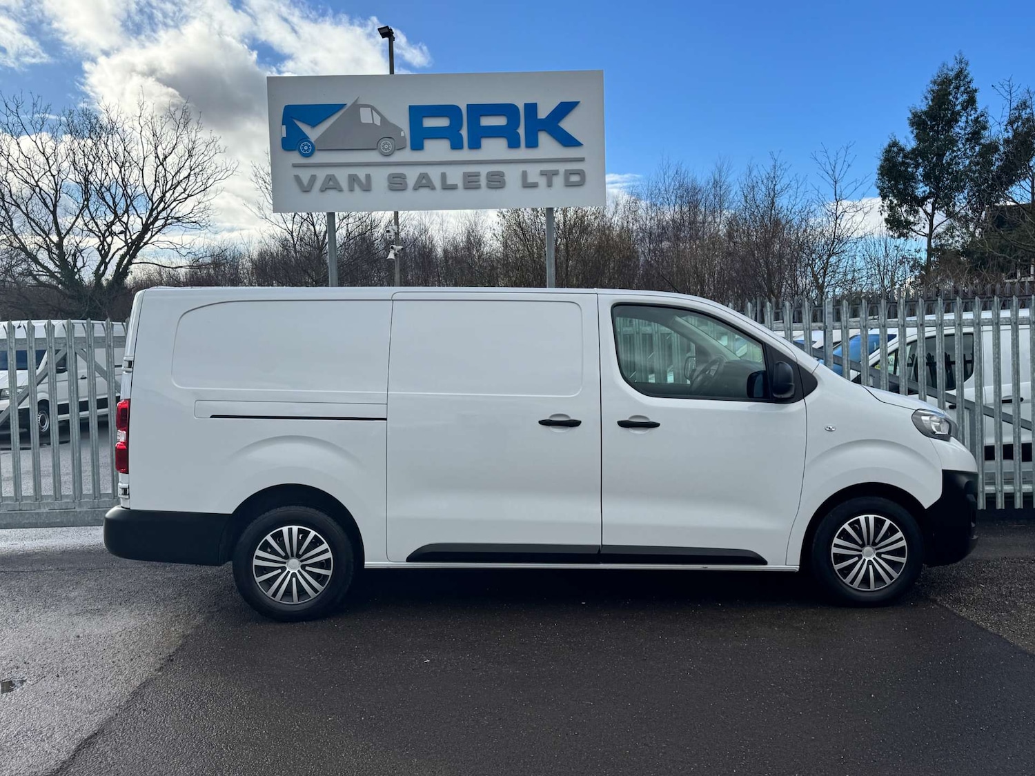 Used Peugeot Expert 2023 for sale - 77569670: Photo 29