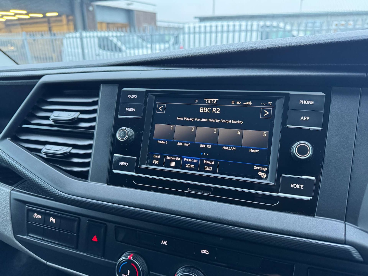 Used Volkswagen Transporter 2020 for sale - 77393375: Photo 21