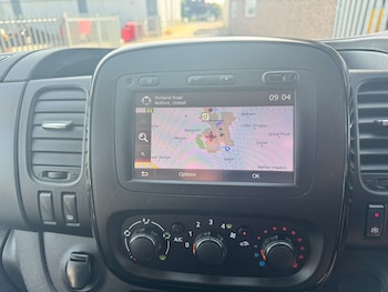 Used Vauxhall Vivaro 2016 for sale - 79004975: Photo