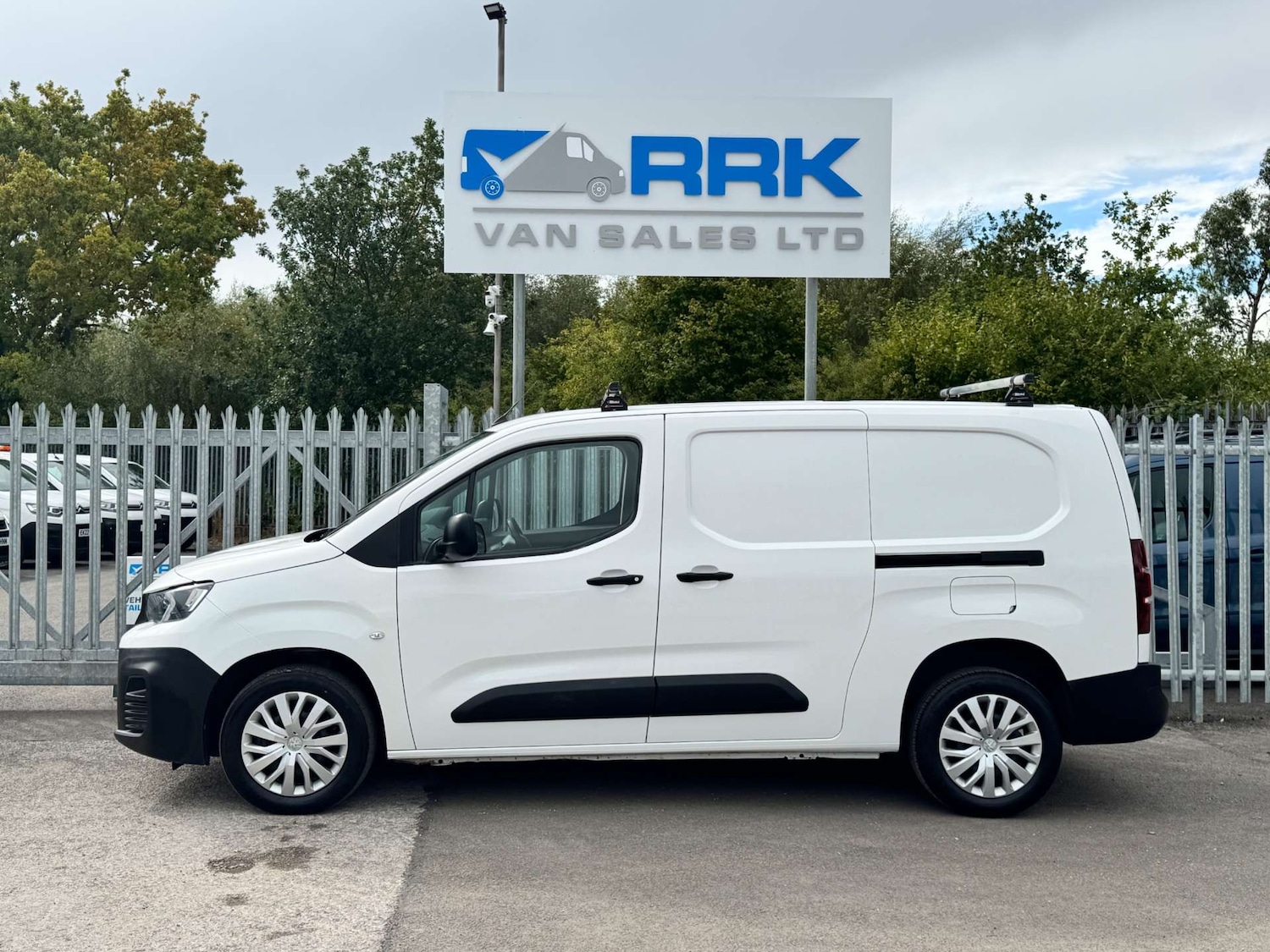 Used Peugeot Partner 2021 for sale - 76402692: Photo 2