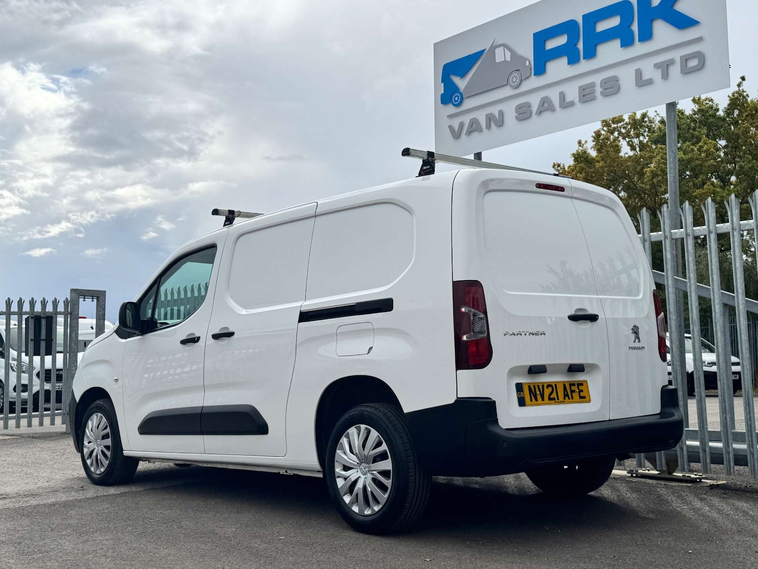 Used Peugeot Partner 2021 for sale - 76402692: Photo 21