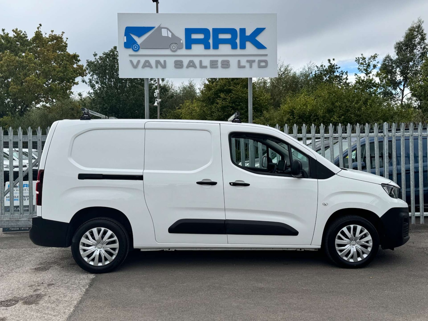 Used Peugeot Partner 2021 for sale - 76402692: Photo 24