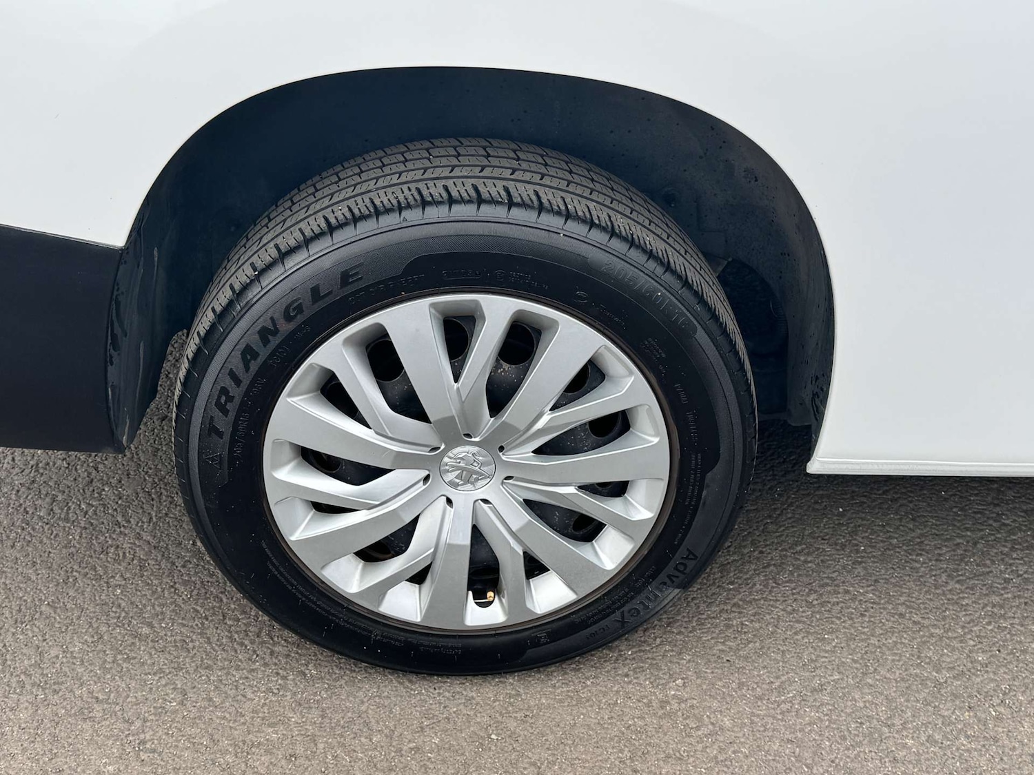 Used Peugeot Partner 2021 for sale - 76402692: Photo 3