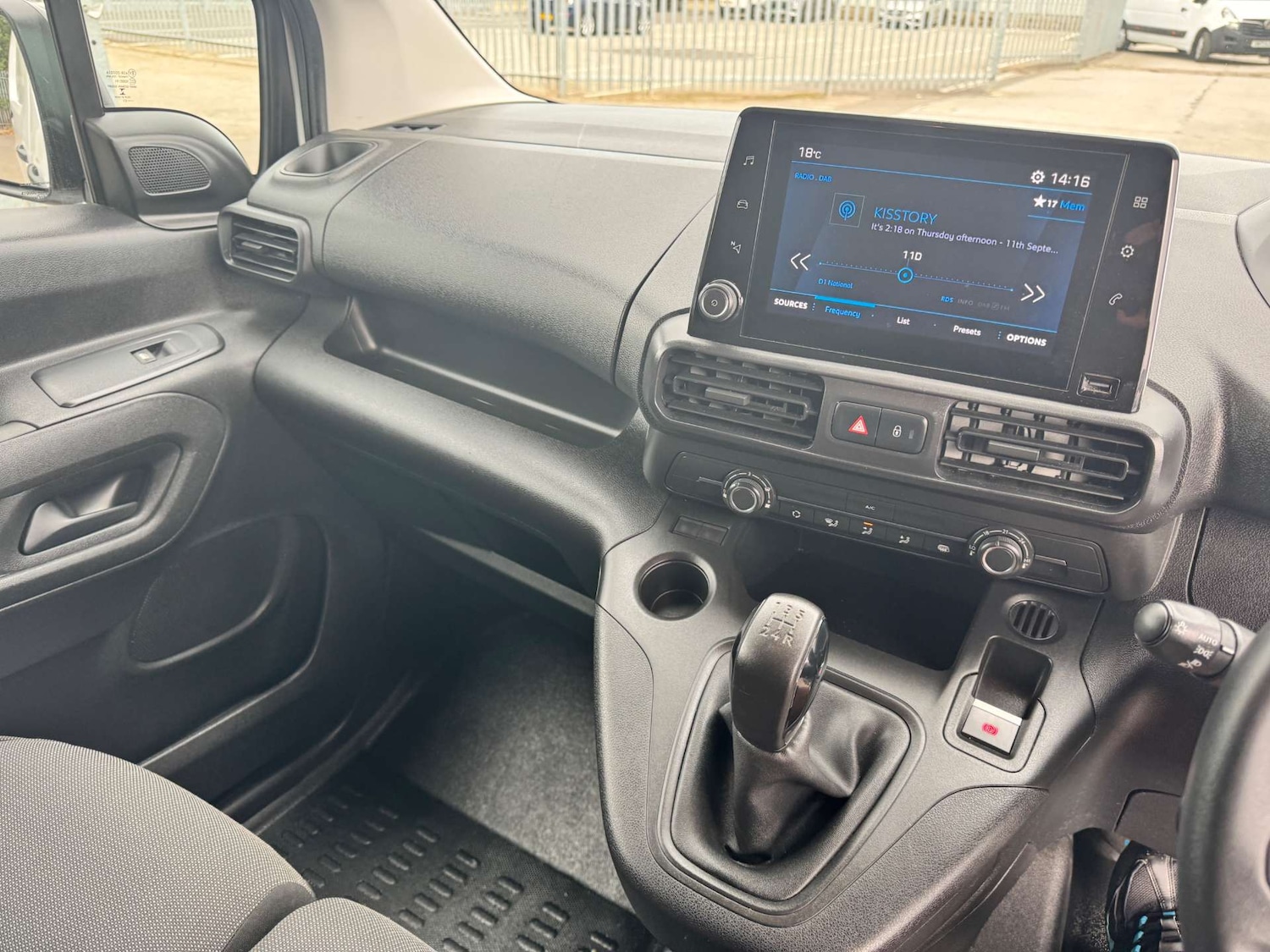 Used Peugeot Partner 2021 for sale - 76402692: Photo 6