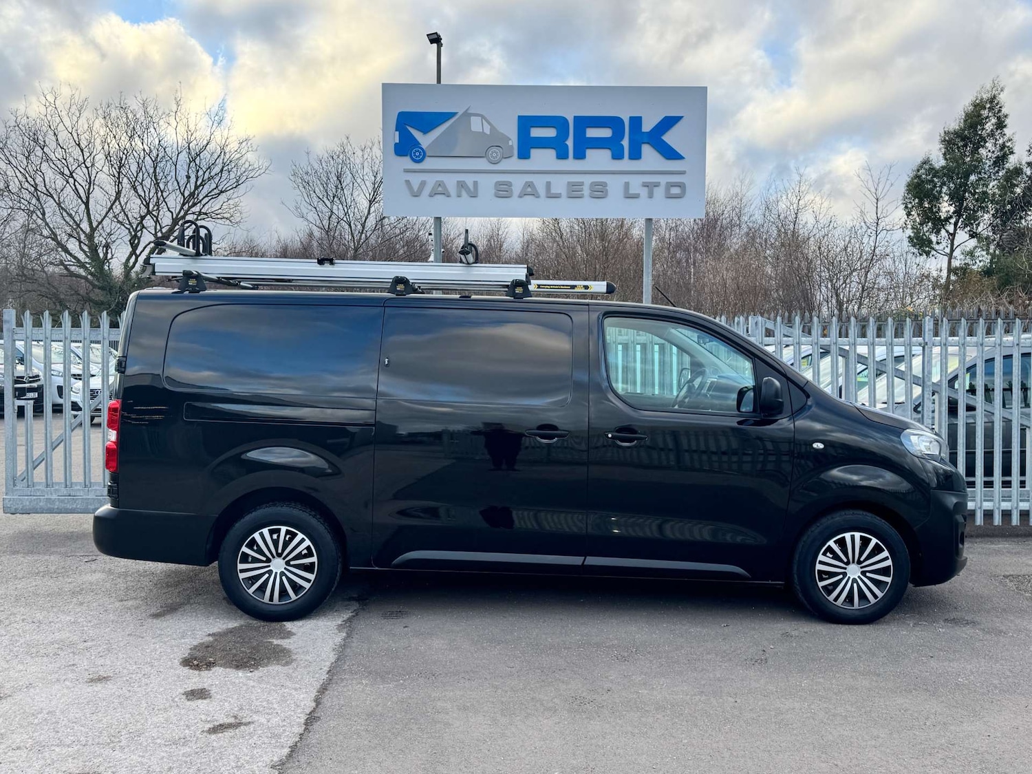 Used Peugeot Expert 2019 for sale - 76907712: Photo 12