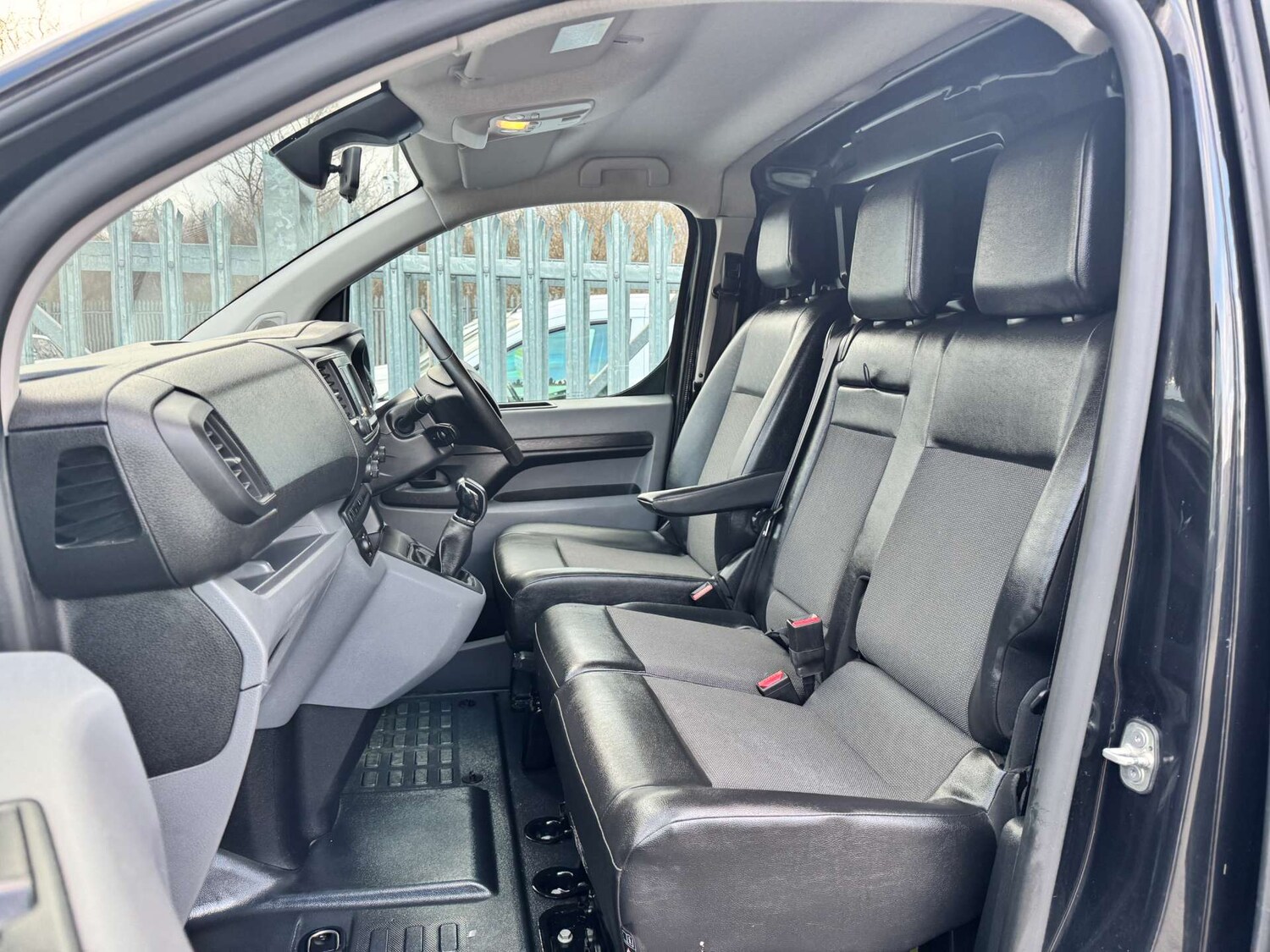 Used Peugeot Expert 2019 for sale - 76907712: Photo 30