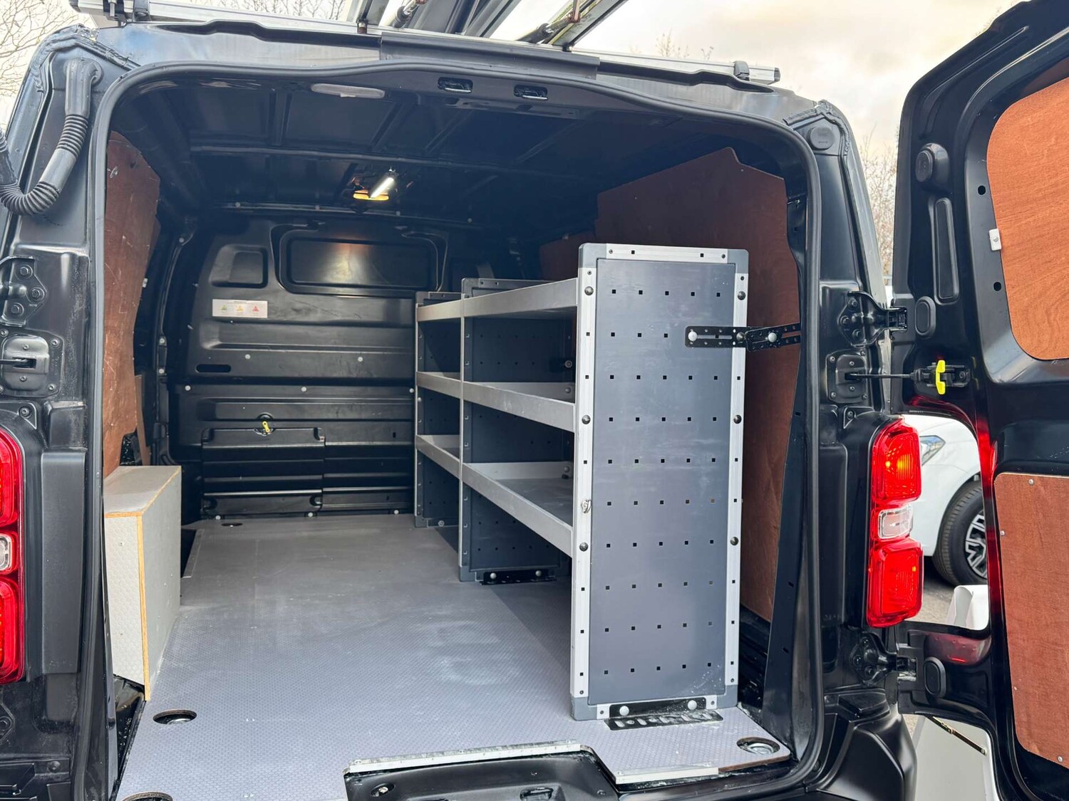 Used Peugeot Expert 2019 for sale - 76907712: Photo 35