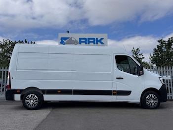 Used Renault Master 2023 for sale - 79206005: Photo