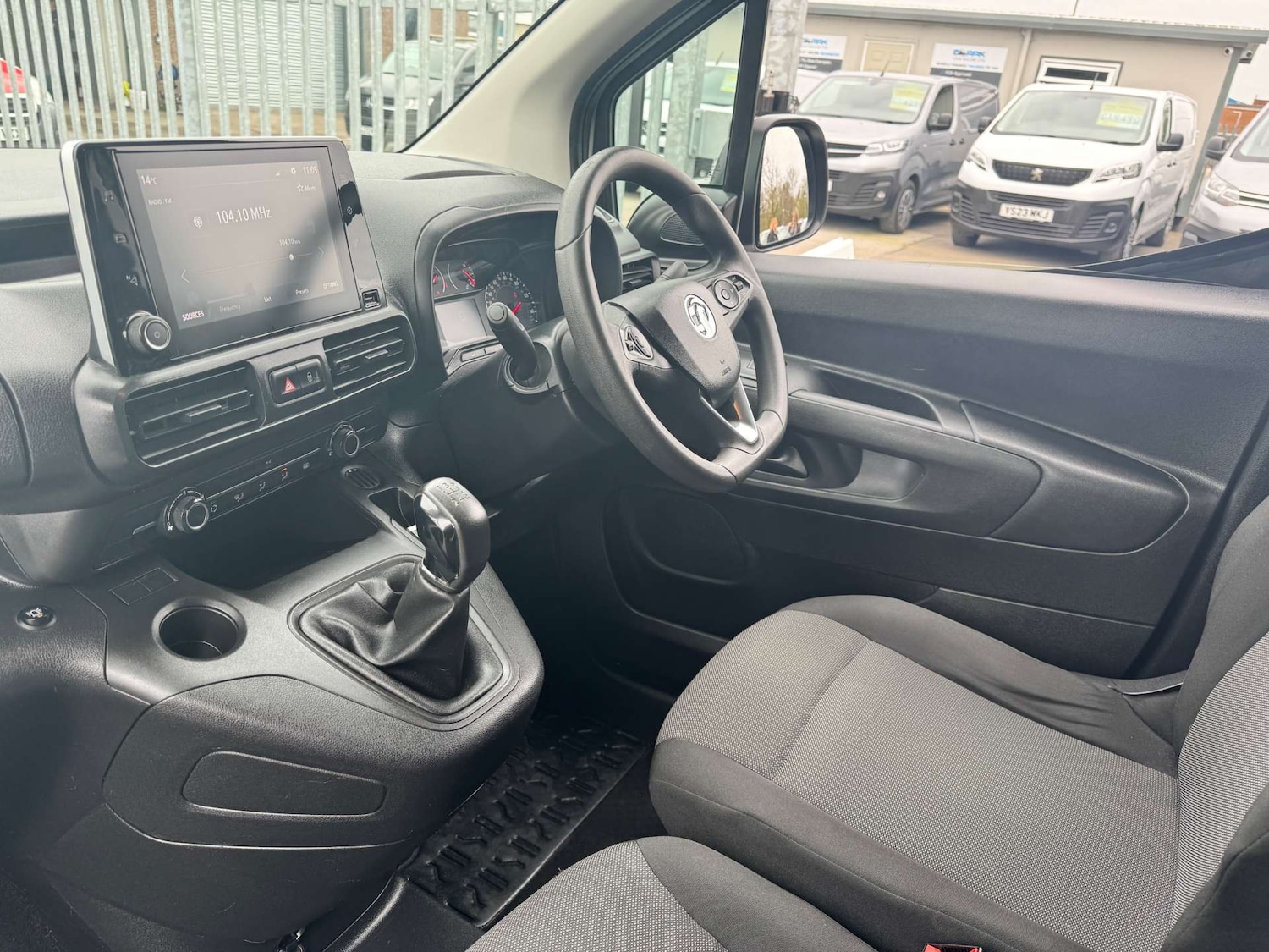 Used Vauxhall Combo 2021 for sale - 78094529: Photo 2