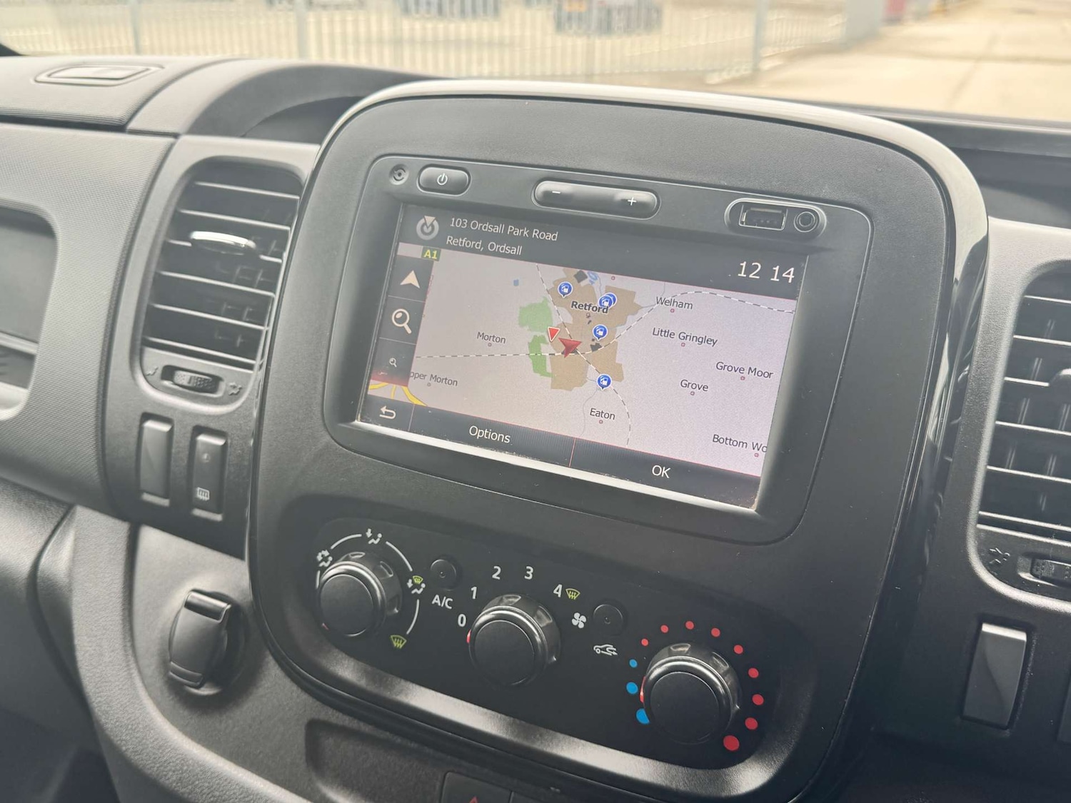 Used Vauxhall Vivaro 2018 for sale - 78094526: Photo 2