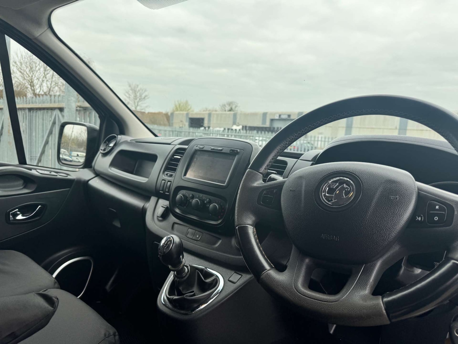 Used Vauxhall Vivaro 2018 for sale - 78094526: Photo 8