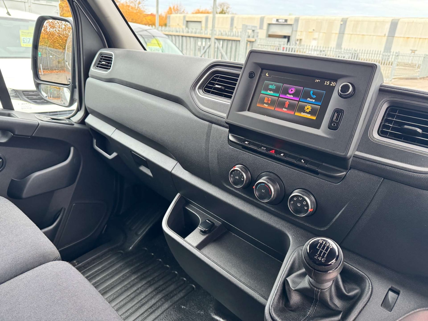 Used Renault Master 2024 for sale - 76481439: Photo 25