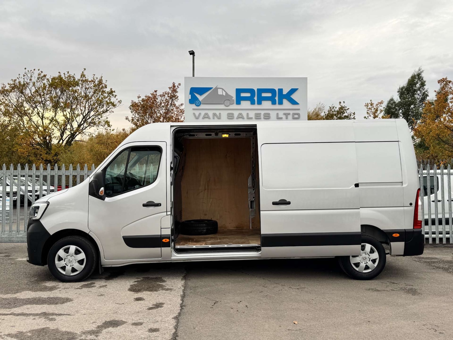 Used Renault Master 2024 for sale - 76481439: Photo 32