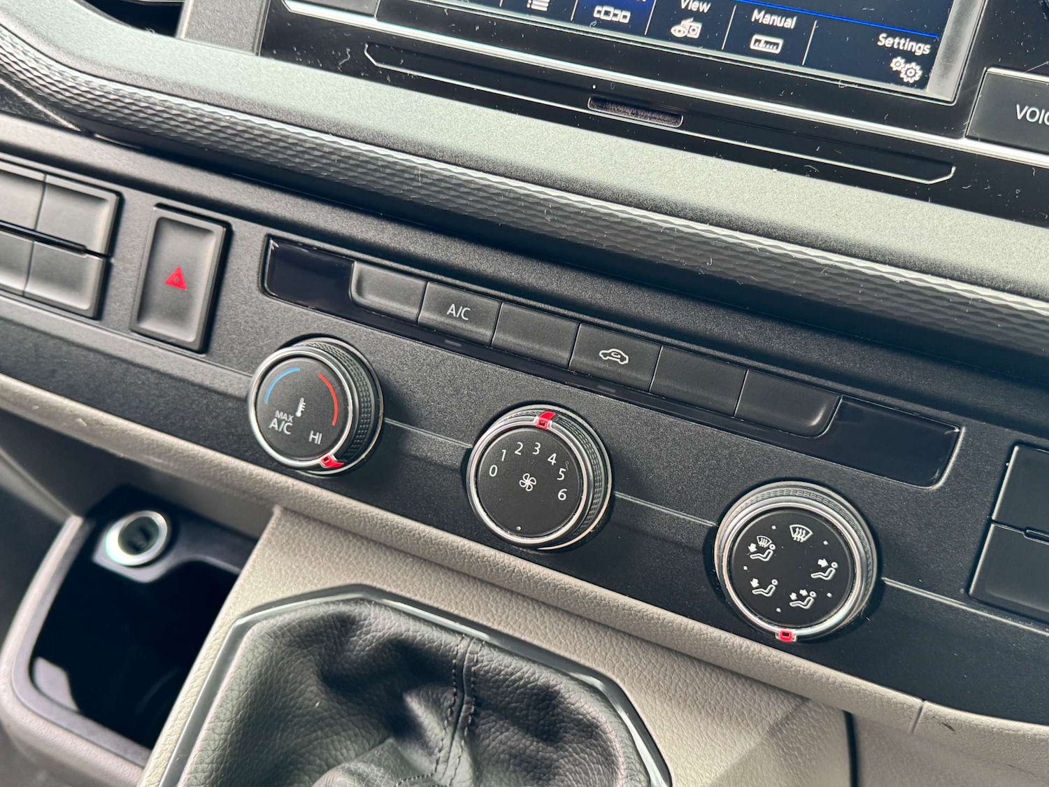 Used Volkswagen Transporter 2021 for sale - 76601233: Photo 14