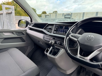 Used Volkswagen Transporter 2021 for sale - 76601233: Photo