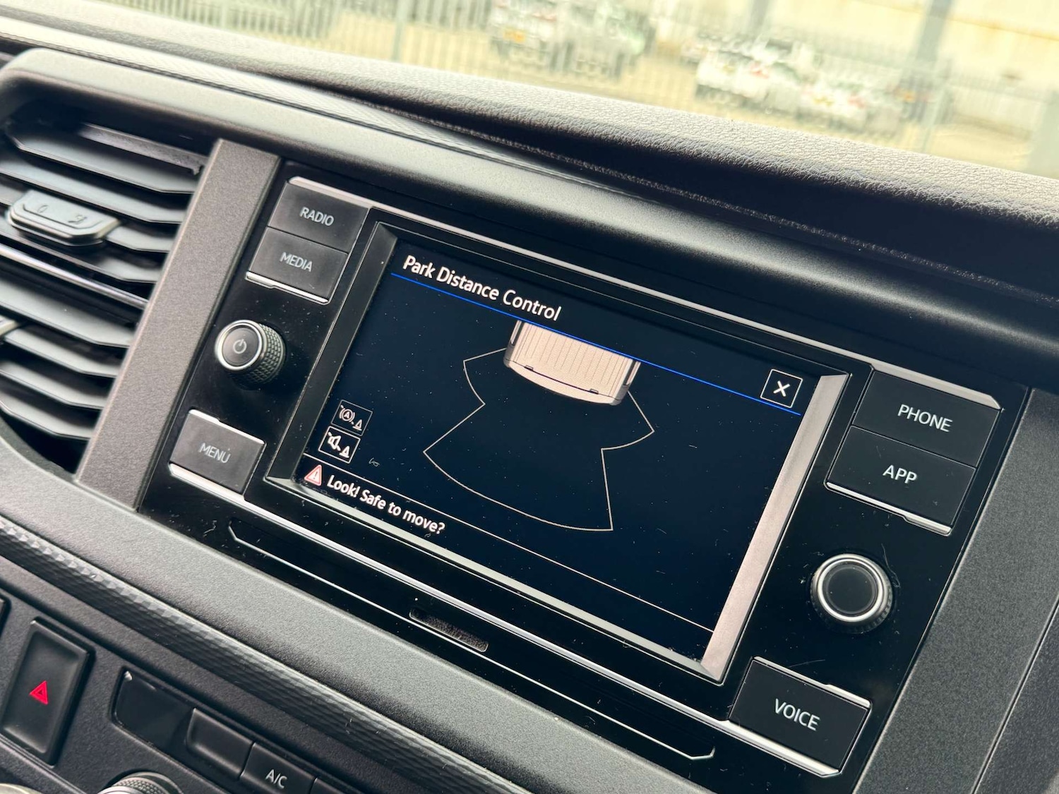 Used Volkswagen Transporter 2021 for sale - 76601233: Photo 5