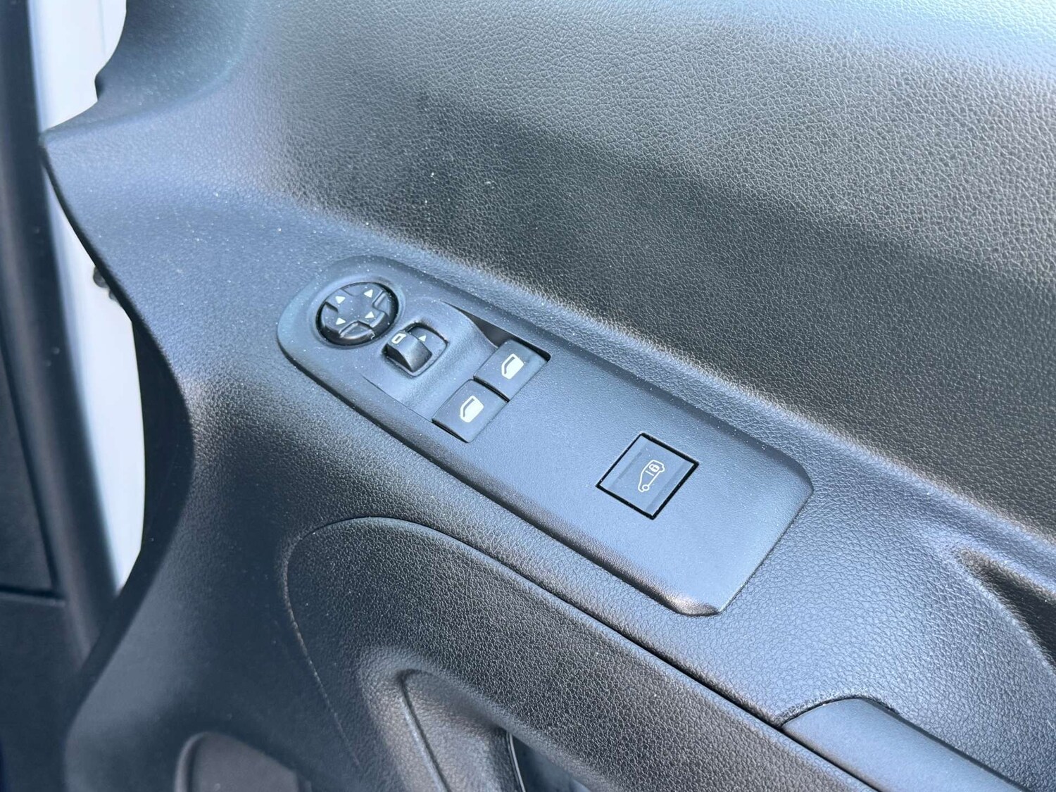 Used Peugeot Partner 2023 for sale - 78094515: Photo 12