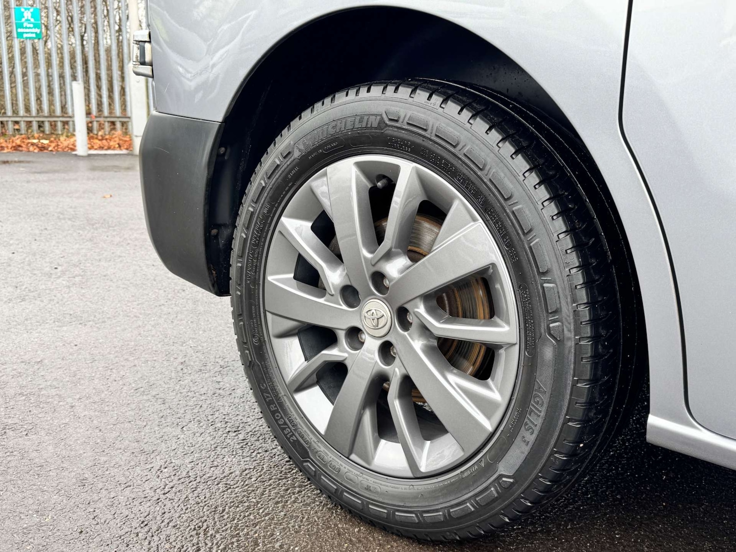 Used Toyota ProAce 2020 for sale - 76949879: Photo 2