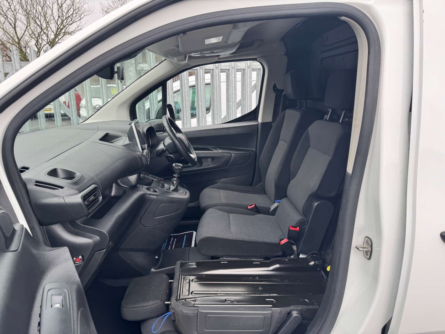 Used Toyota ProAce 2022 for sale - 77531906: Photo 5