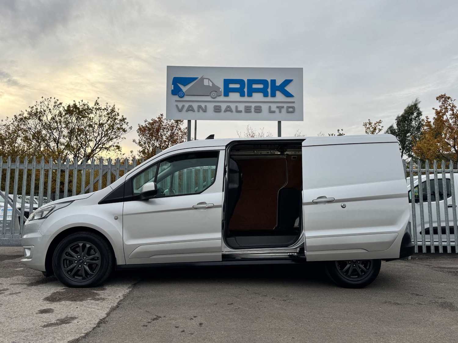 Used Ford Transit Connect 2022 for sale - 76481432: Photo 3