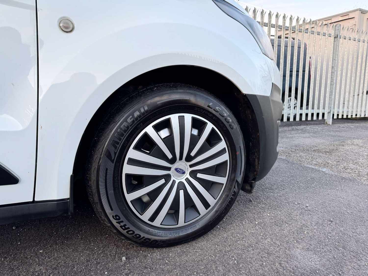 Used Ford Transit Connect 2021 for sale - 77201541: Photo 17