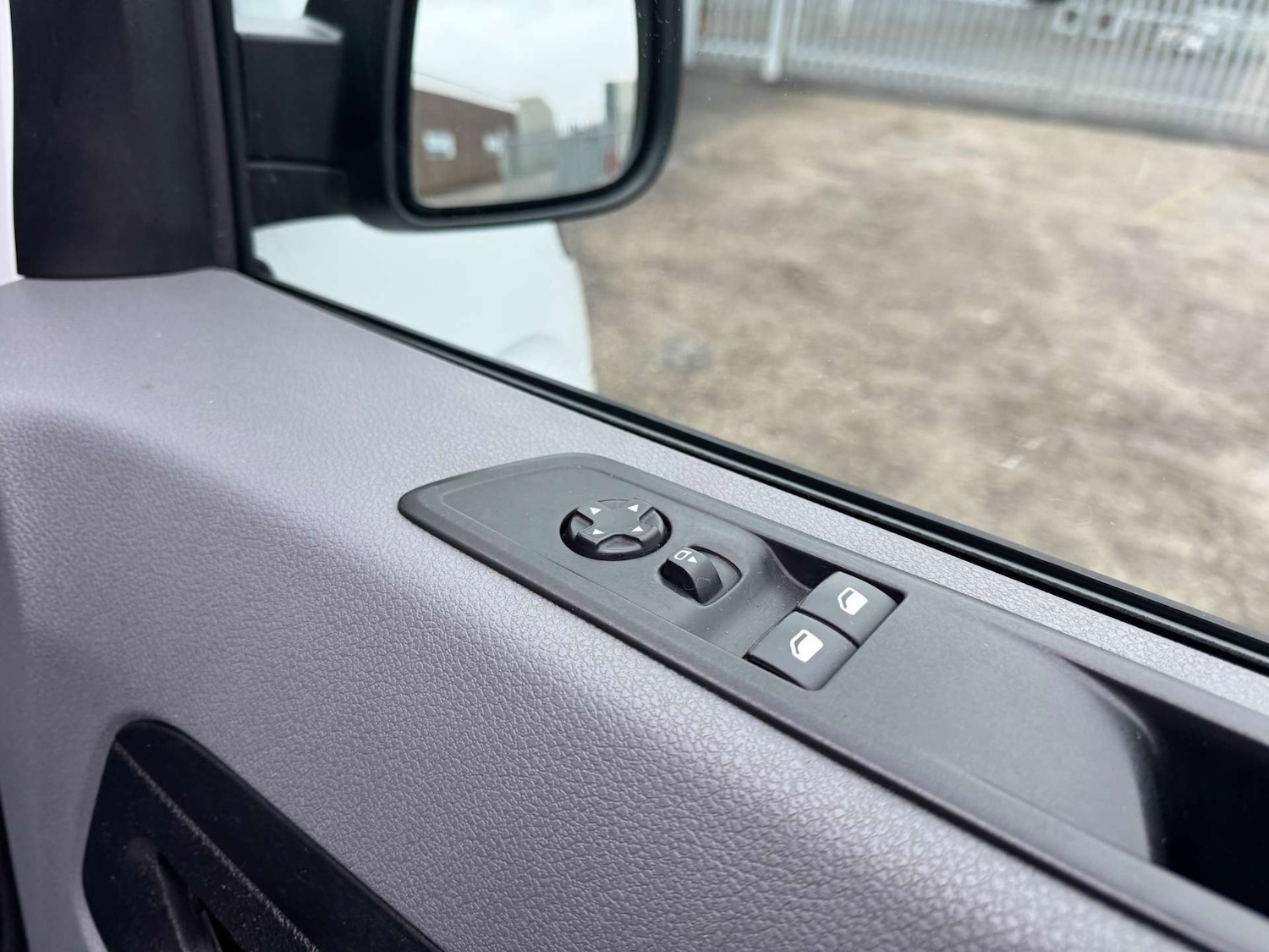 Used Vauxhall Vivaro 2022 for sale - 77329451: Photo 16