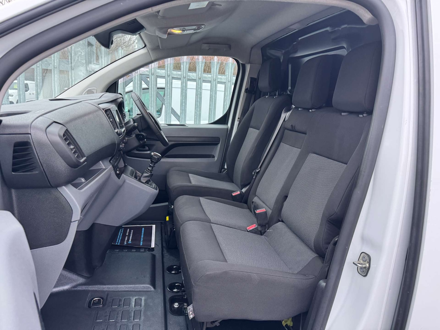 Used Vauxhall Vivaro 2022 for sale - 77329451: Photo 25