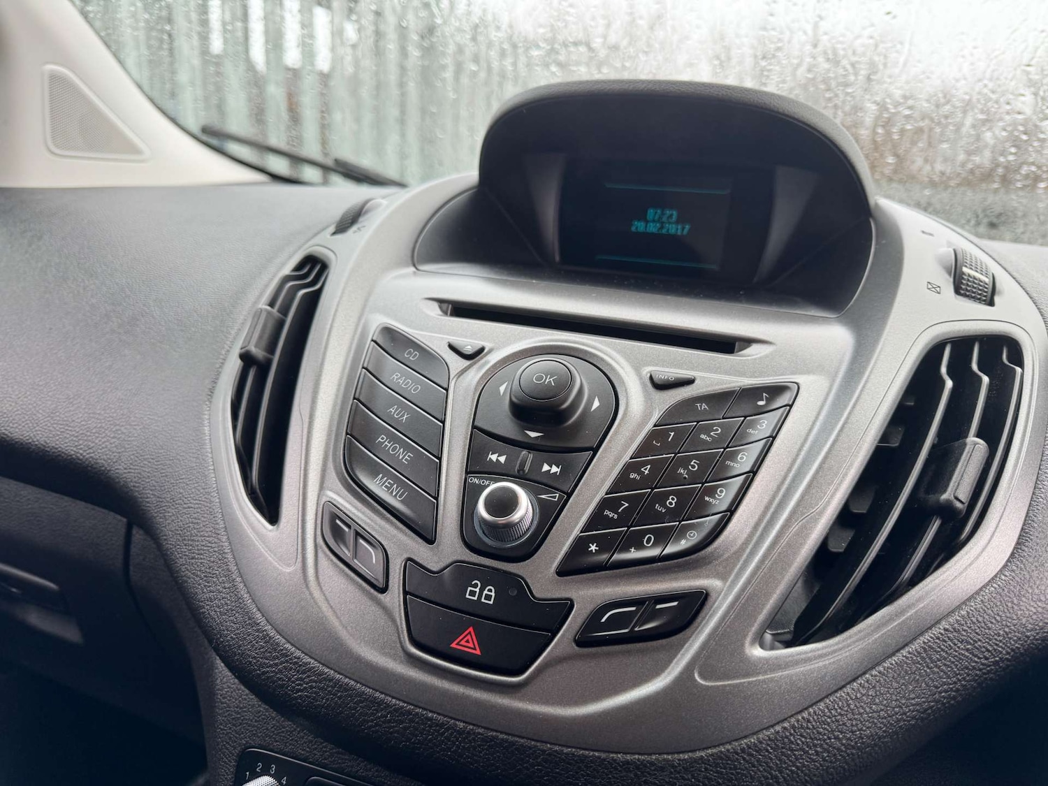 Used Ford Transit Courier 2017 for sale - 77245607: Photo 12