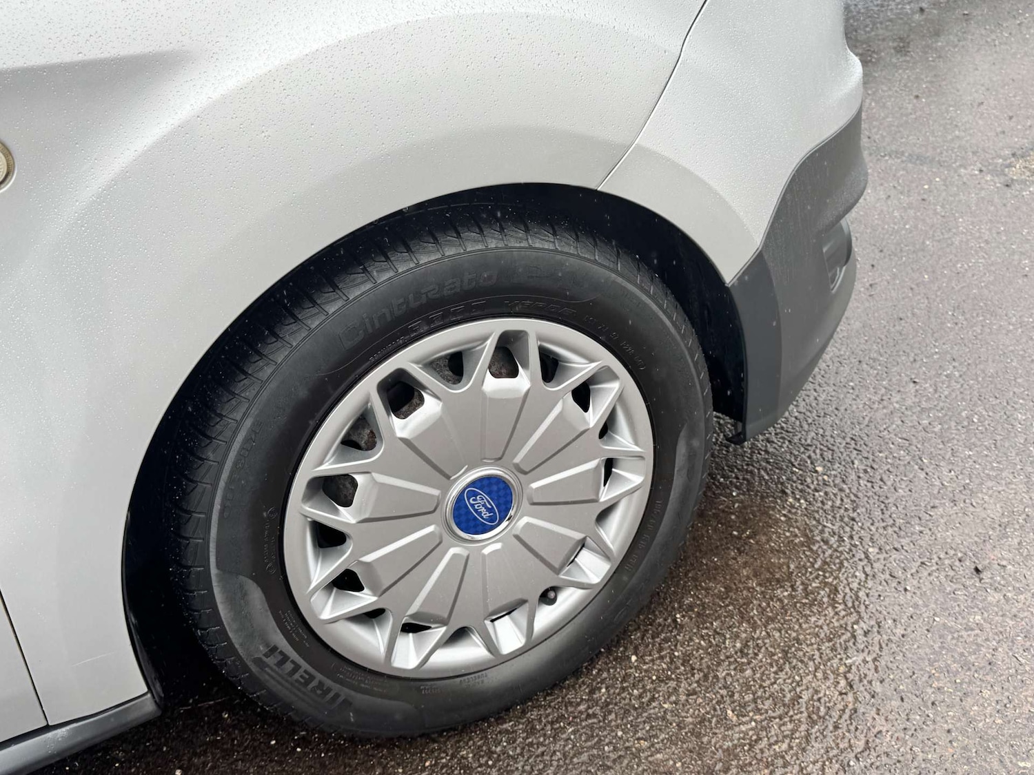 Used Ford Transit Courier 2017 for sale - 77245607: Photo 18