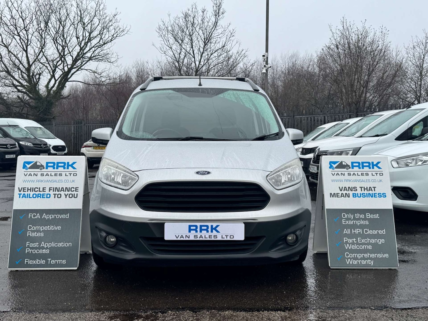 Used Ford Transit Courier 2017 for sale - 77245607: Photo 28