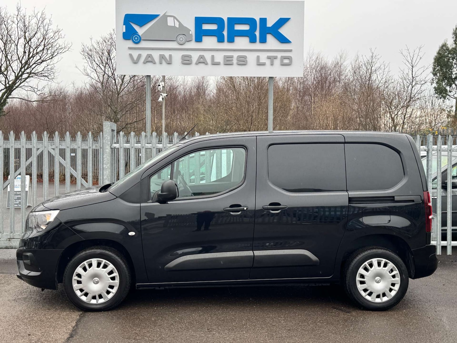 Used Vauxhall Combo 2022 for sale - 76969221: Photo 2