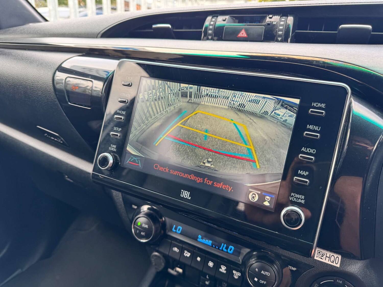 Used Toyota Hilux 2022 for sale - 77112879: Photo 28