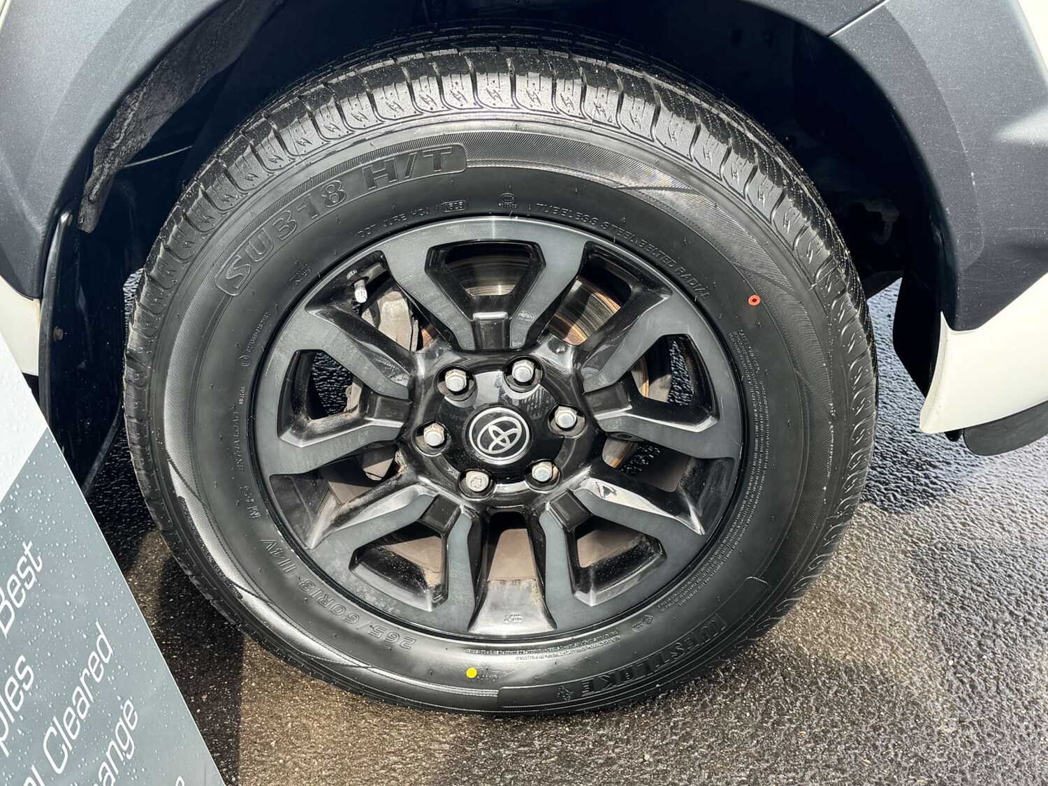 Used Toyota Hilux 2022 for sale - 77112879: Photo 9