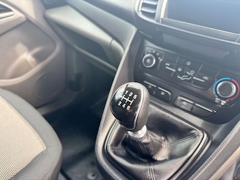 Used Ford Transit Connect 2021 for sale - 78950847: Photo