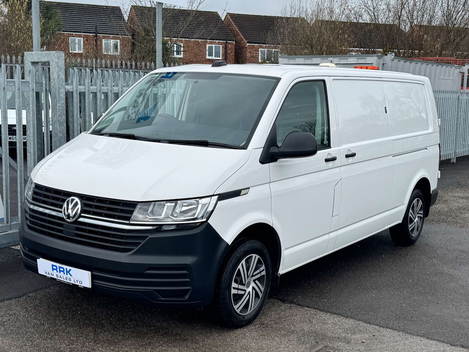 Used Volkswagen Transporter 2023 for sale - 77702640: Photo 30