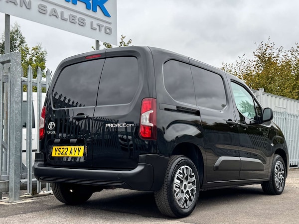 Used Toyota ProAce 2022 for sale - 76275302: Photo 16